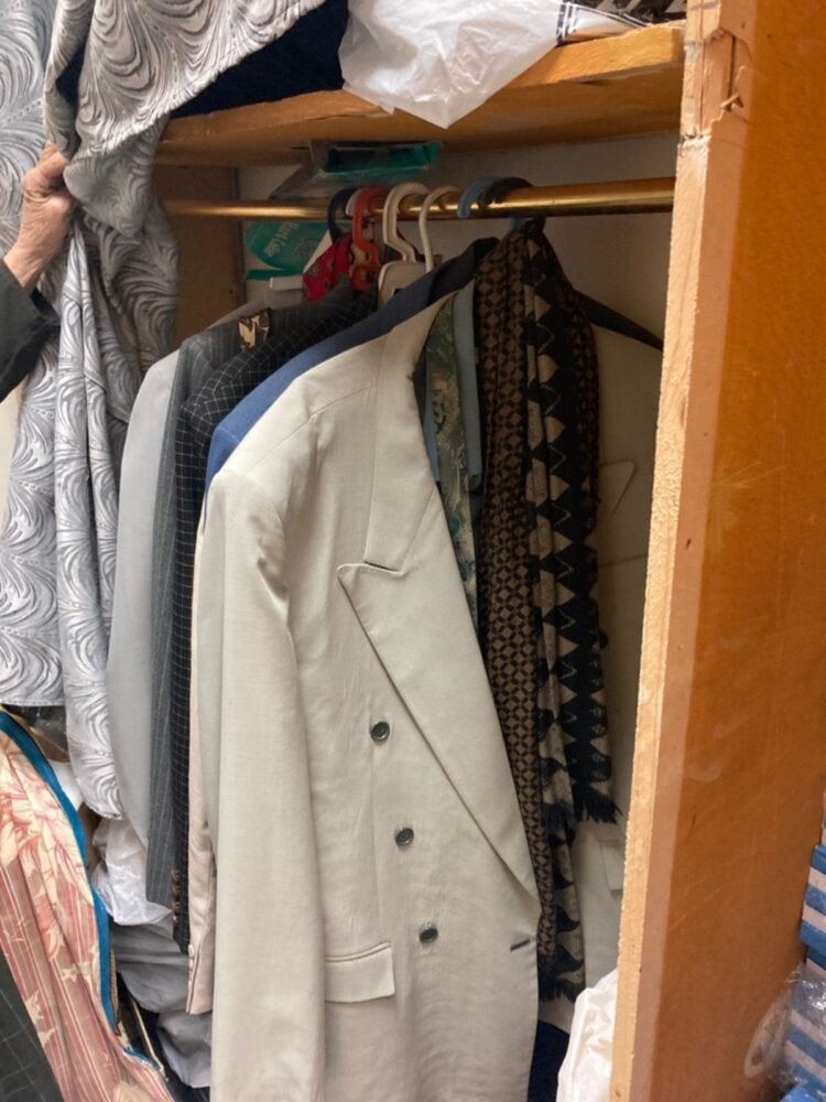 messenger_creation_b69b96f4-80f7-4126-802e-f30f383de0fe983353081105062841-750x1000